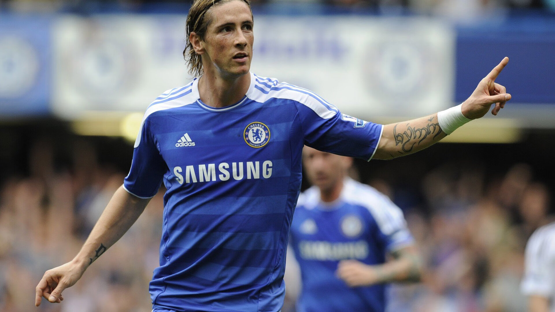 沙漠奇观：中东赛道的独特魅力，中东沙漠怎么形成的